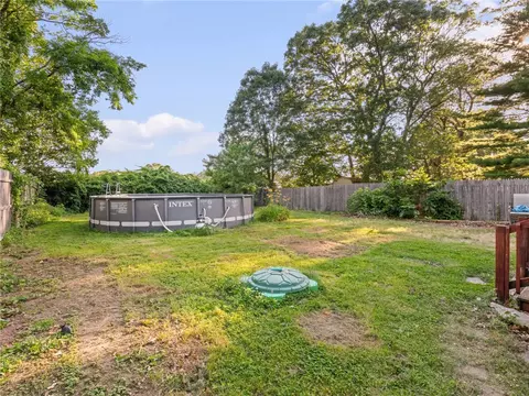124 Everleth Ave, Warwick, RI 02888 photo 26