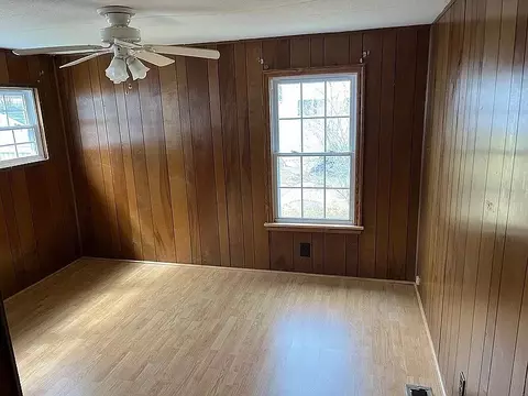 Bedroom - 10 Lane 7, Coventry, RI 02816 photo 3 of 5