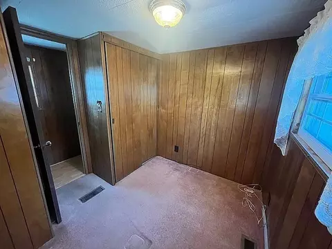 Bedroom - 10 Lane 7, Coventry, RI 02816 photo 1 of 5
