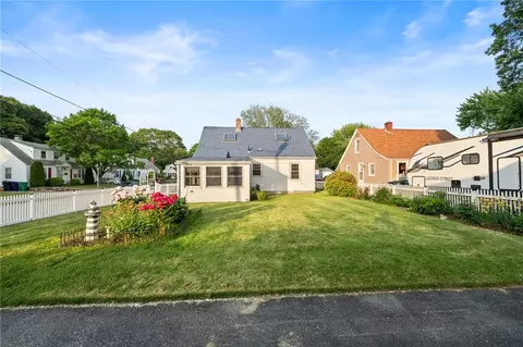 Exterior - 3 Arrow Ave, Warwick, RI 02886 photo 6 of 9
