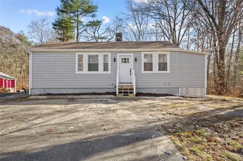311 Winthrop St, Rehoboth, MA 02769