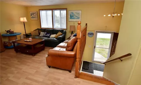 22 Sandy Ln, Westerly, RI 02891 photo 15