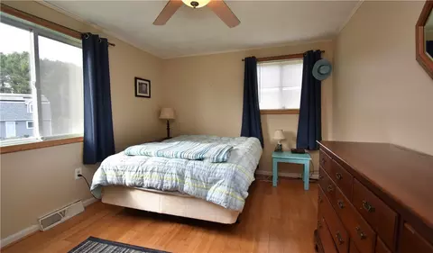22 Sandy Ln, Westerly, RI 02891 photo 10