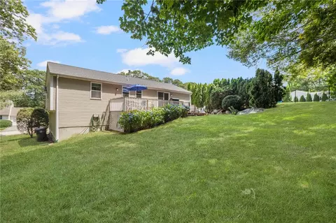 Exterior - 223 Boulder View Dr, Warwick, RI 02886 photo 9 of 12