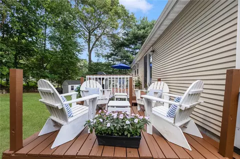 Exterior - 223 Boulder View Dr, Warwick, RI 02886 photo 7 of 12