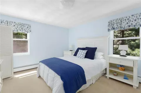 Bedroom - 223 Boulder View Dr, Warwick, RI 02886 photo 1 of 7