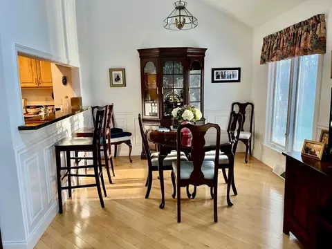 Dining - 8 Acorn Ct #E4, South Kingstown, RI 02879 photo 1 of 2
