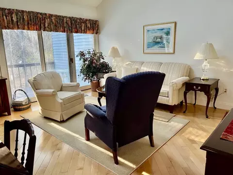 Living - 8 Acorn Ct #E4, South Kingstown, RI 02879 photo 3 of 3