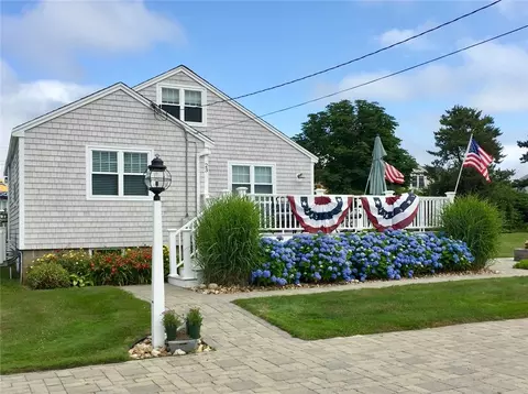 23 2nd St, Westport, MA 02790