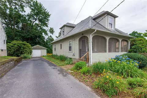 28 Greenfield Ave, North Providence, RI 02911