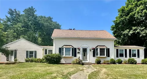 245 S Main St, Coventry, RI 02816