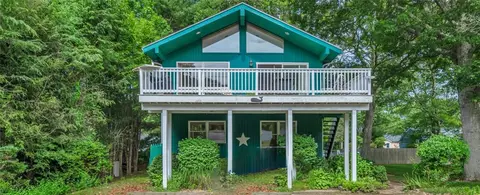 146 Balsam Rd, South Kingstown, RI 02879