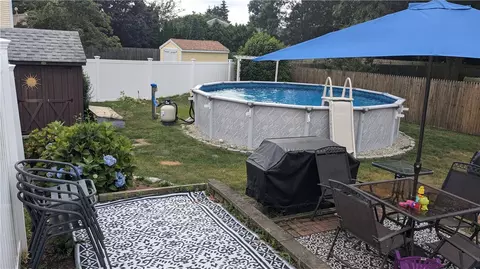2 Glen Dr, Warwick, RI 02889 photo 46