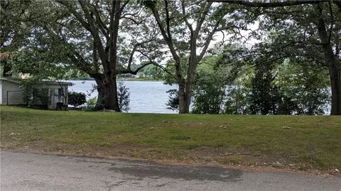 2 Glen Dr, Warwick, RI 02889 photo 44