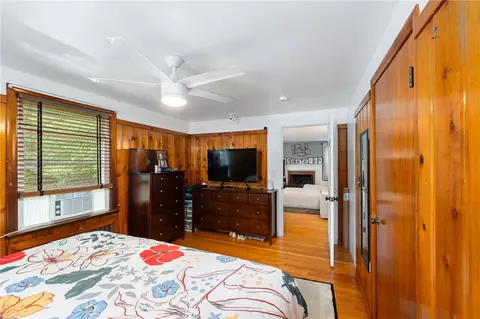 2 Glen Dr, Warwick, RI 02889 photo 27