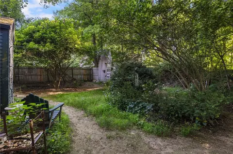 52 Spring St, South Kingstown, RI 02879 photo 3