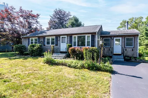3574 Post Rd, South Kingstown, RI 02879