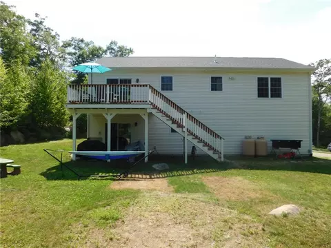 476 Ledge Rd, Coventry, RI 02816 photo 4