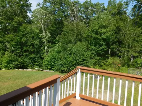 476 Ledge Rd, Coventry, RI 02816 photo 7