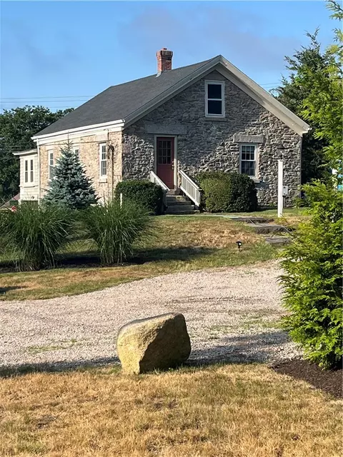 4459 Old Post Rd, Charlestown, RI 02813