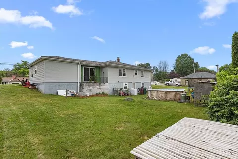 Exterior - 6 Angell St, Woonsocket, RI 02895 photo 6 of 7