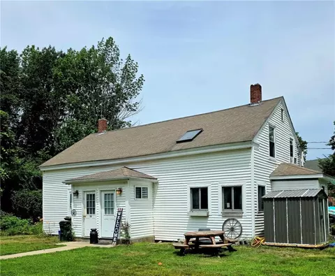 38 Erin Ln, Pascoag, RI 02859