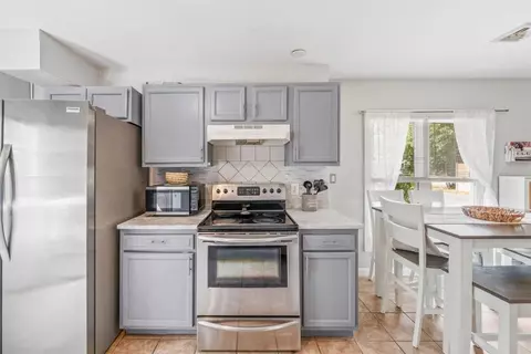 28 Paige Dr, Coventry, RI 02816 photo 14