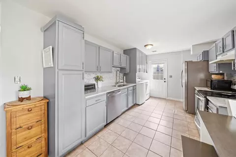 28 Paige Dr, Coventry, RI 02816 photo 13