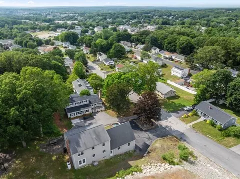 215 Manila Ave, Woonsocket, RI 02895 photo 42
