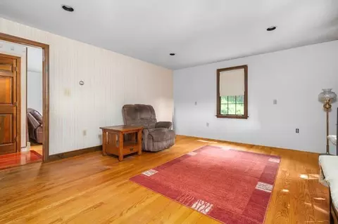 215 Manila Ave, Woonsocket, RI 02895 photo 13