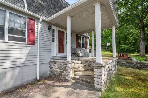 215 Manila Ave, Woonsocket, RI 02895 photo 41
