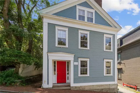 14 Cady St, Providence, RI 02903