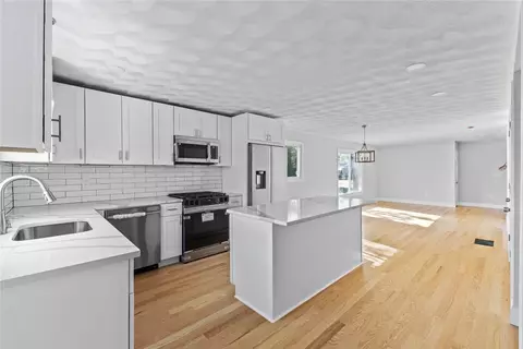 Kitchen - 3 Riverview Ave, Westerly, RI 02891 photo 2 of 5