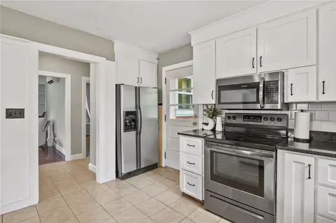 63 Broad St, Burrillville, RI 02859 photo 6
