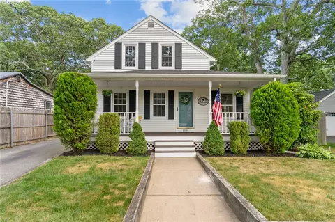 188 Reynolds Ave, Warwick, RI 02889
