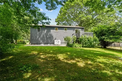 Exterior - 7 Antony Ave, Bristol, RI 02809 photo 8 of 10