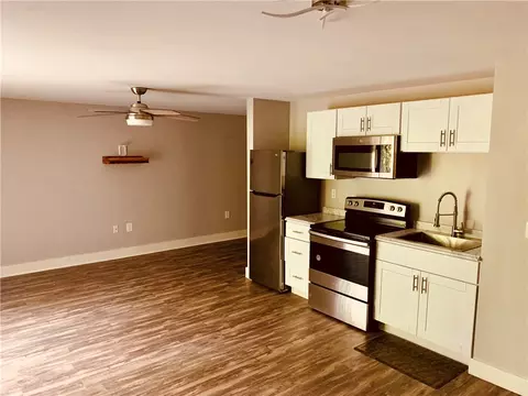 Kitchen - 724 Centerville Rd #6, Warwick, RI 02886 photo 8 of 9