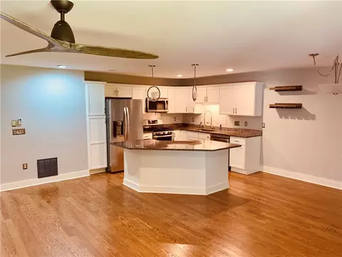 Kitchen - 724 Centerville Rd #6, Warwick, RI 02886 photo 5 of 9