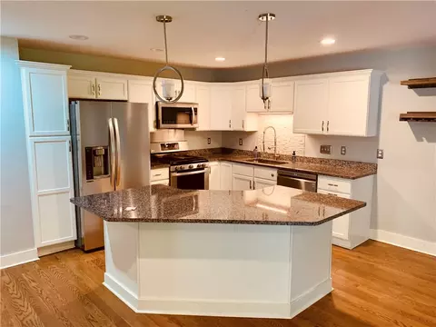 Kitchen - 724 Centerville Rd #6, Warwick, RI 02886 photo 3 of 9