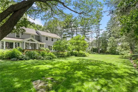 Exterior - 237 Highland Ave, Warwick, RI 02886 photo 3 of 13