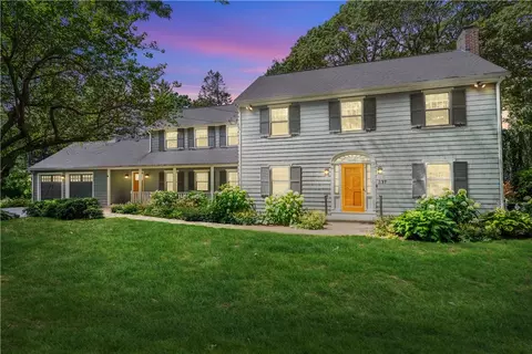 Exterior - 237 Highland Ave, Warwick, RI 02886 photo 2 of 13