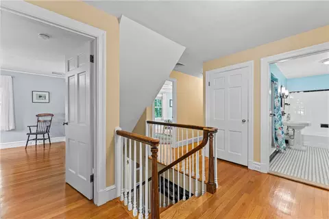 Entry Way - 237 Highland Ave, Warwick, RI 02886 photo 5 of 5