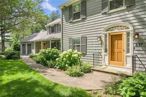 Exterior - 237 Highland Ave, Warwick, RI 02886 photo 10 of 13