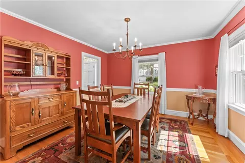 Dining - 237 Highland Ave, Warwick, RI 02886 photo 2 of 3