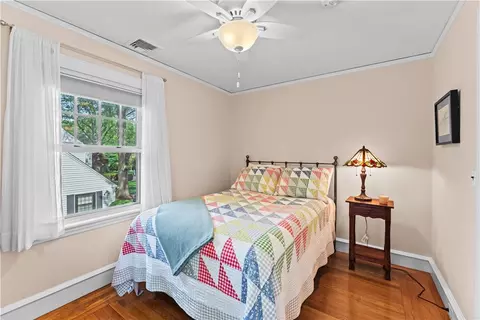 Bedroom - 237 Highland Ave, Warwick, RI 02886 photo 7 of 7