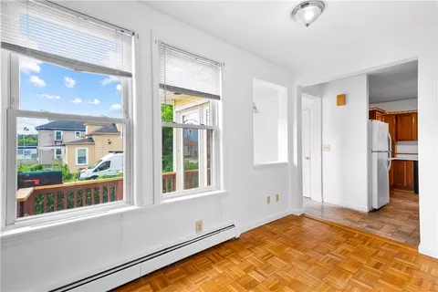 63 Loring St, Woonsocket, RI 02895 photo 2