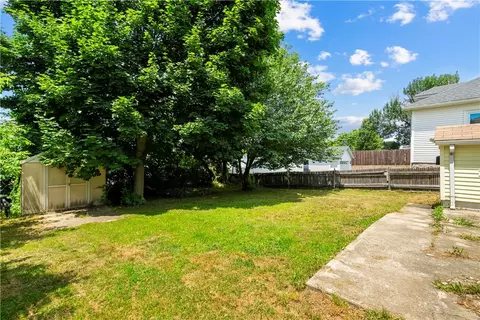 63 Loring St, Woonsocket, RI 02895 photo 19