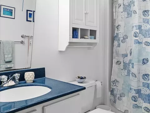 Bath - 13 Gallup St, Westerly, RI 02891 photo 3 of 6