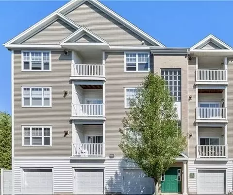 106 Mill St #102, Woonsocket, RI 02895