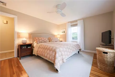 Bedroom - 72 Audubon Rd, Warwick, RI 02888 photo 2 of 2